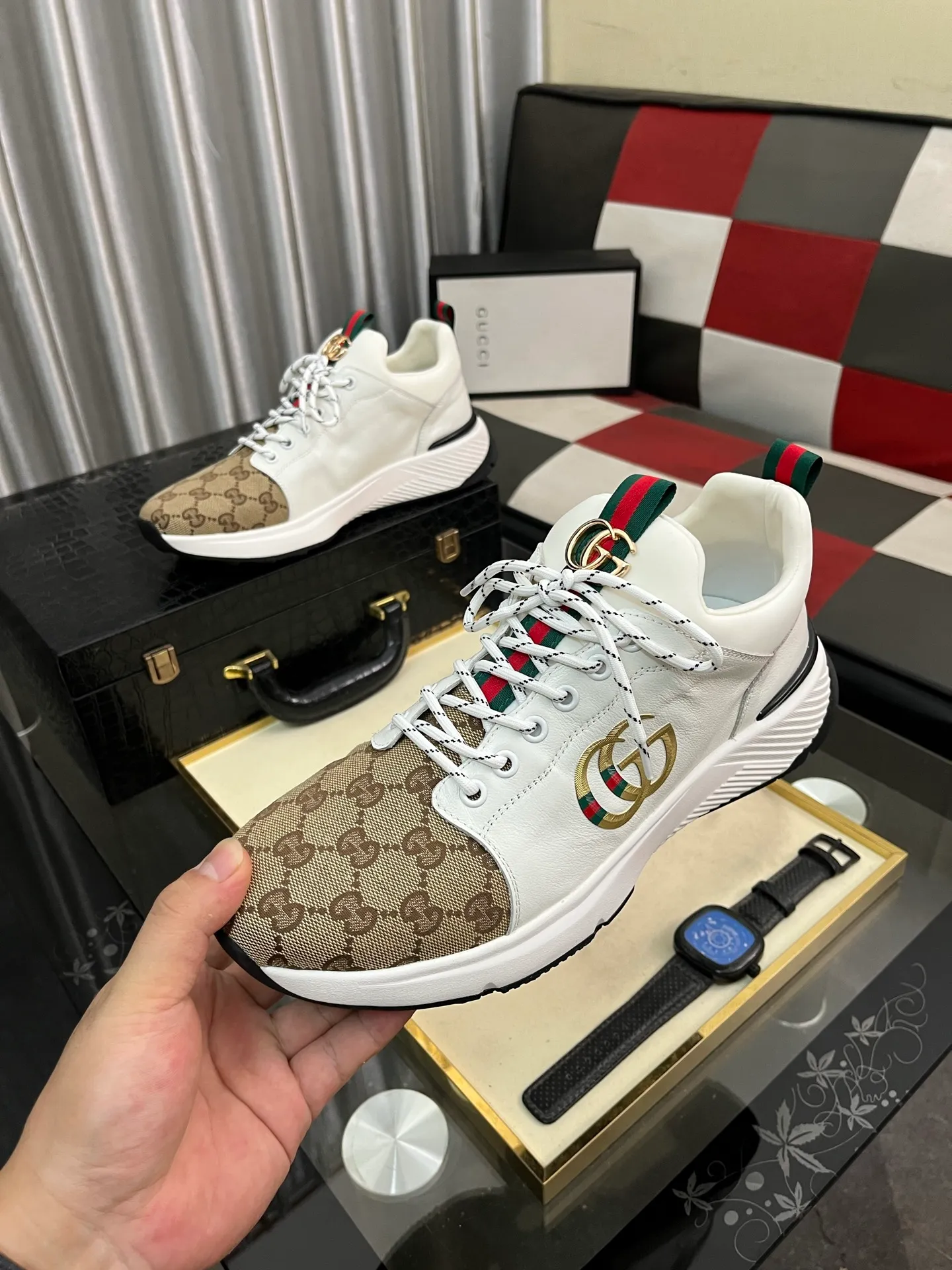 Men's Men's Shoes 💰458 ⌚️⌚️[GUCCI] Gucci men's casual shoes are absolutely popular 🔥The ultimate matching item for trendy men! The charm of super texture is irresistible, the main recommendation, the flower leather color is bright! The upper is made of high-quality brand printed fabric with cowhide, breathable leather lining and wear-resistant rubber sole, noble and elegant! Extremely comfortable🎁🎁You can be as handsome as you want💪 38-445⃣️colors available